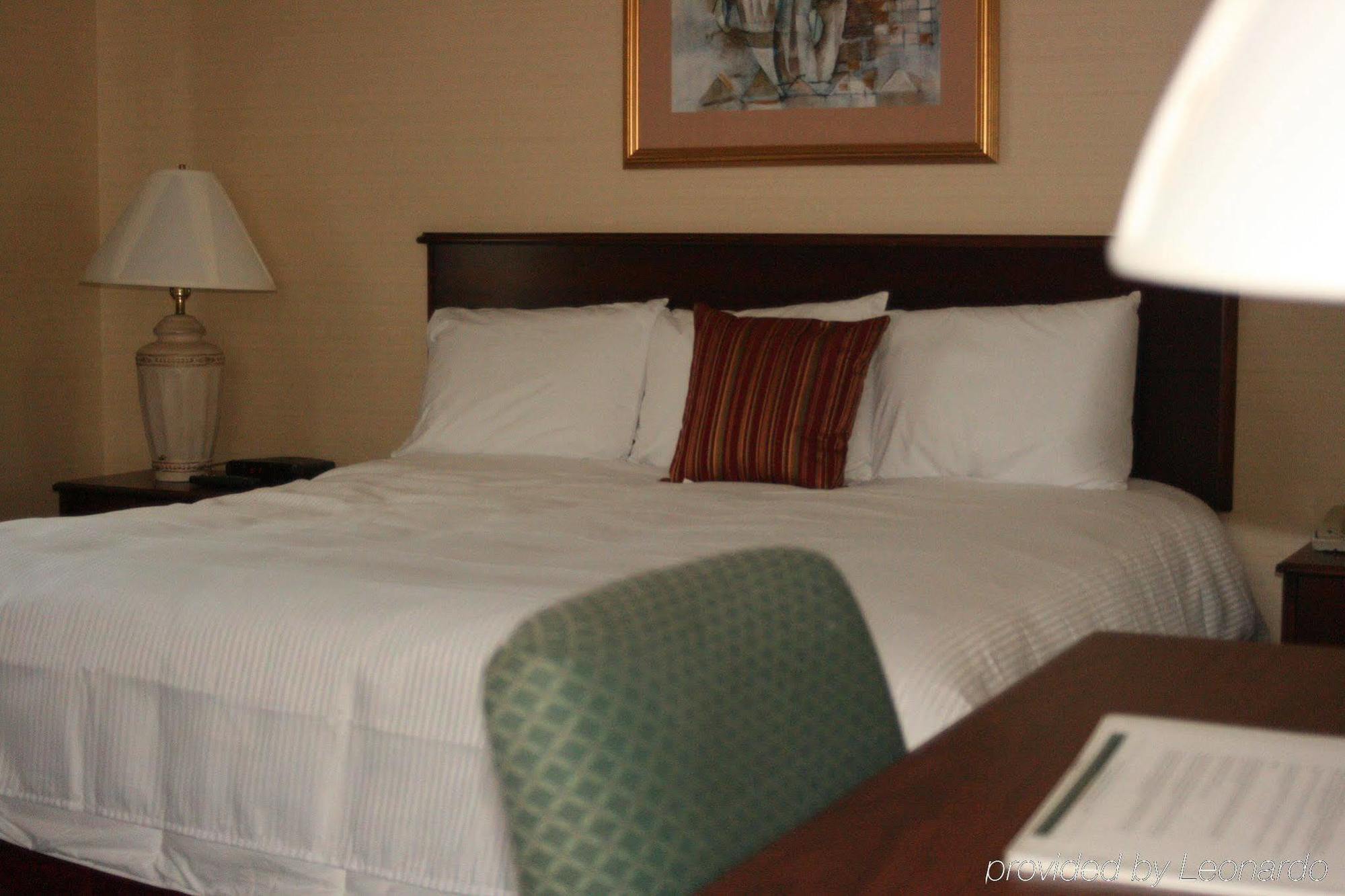 Maron Hotel & Suites Danbury Cameră foto